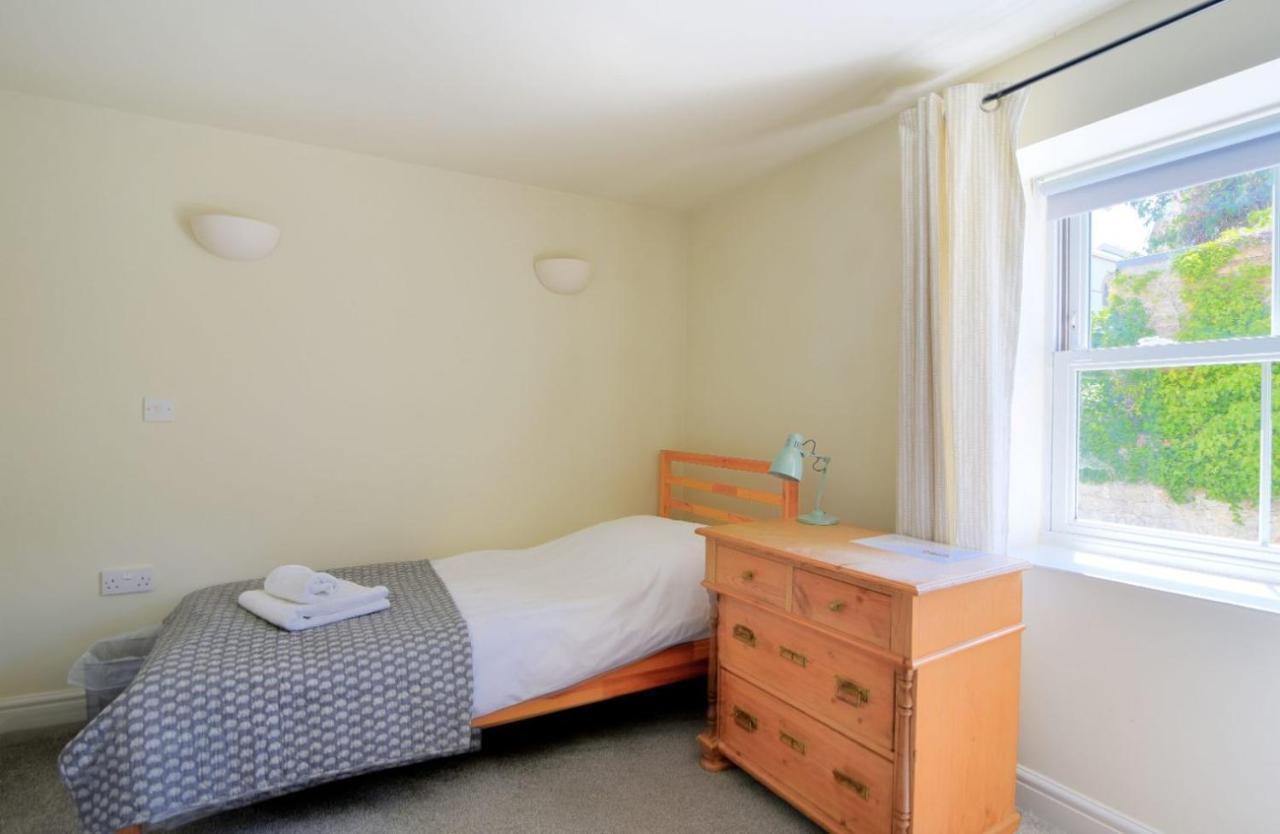 Bay View Apartment Lyme Regis Exterior photo